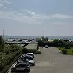 14473 Studio A Mandelieu Avec Une Vue Mer