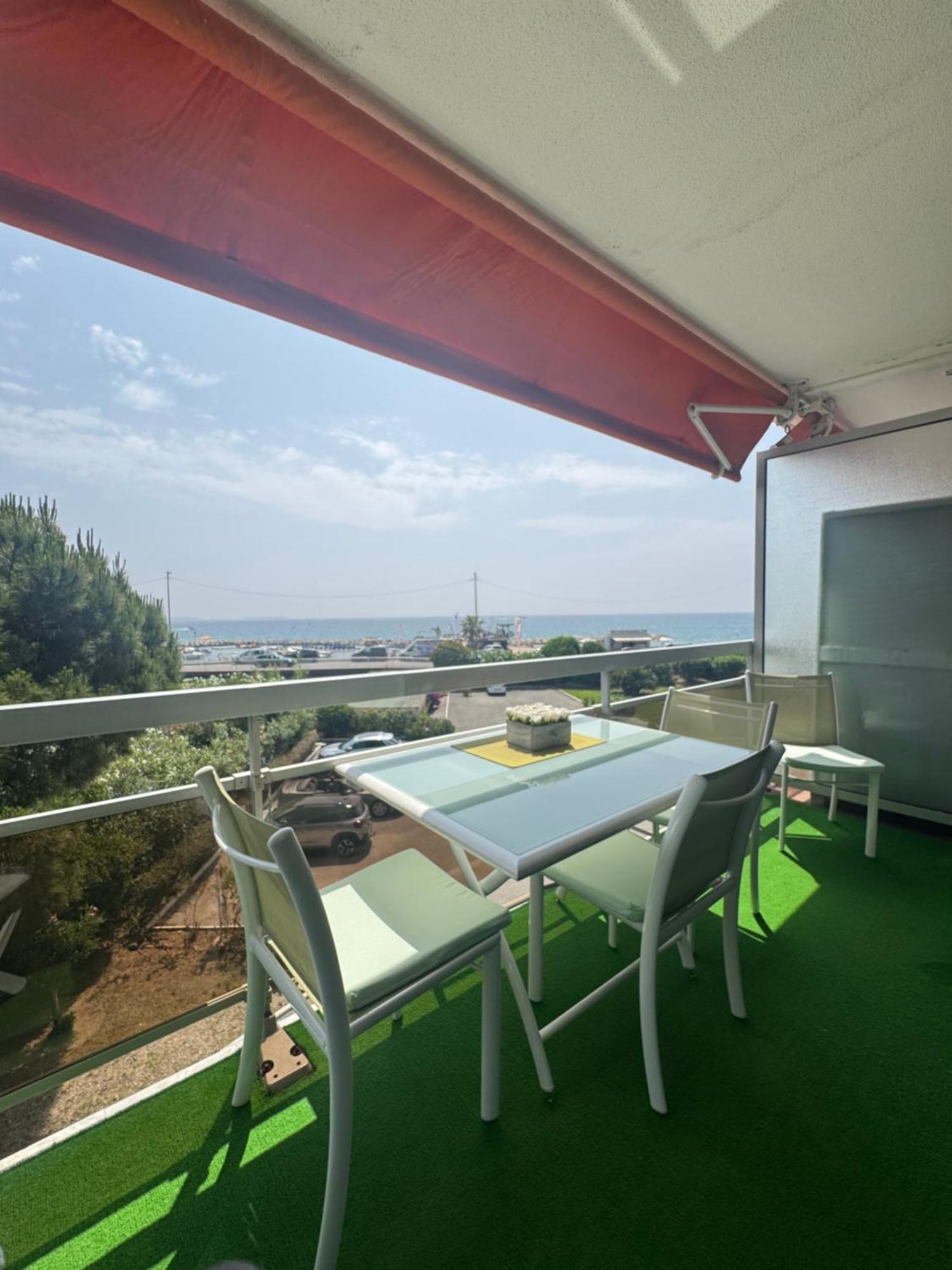 14473 A Mandelieu Avec Vue * Cannes